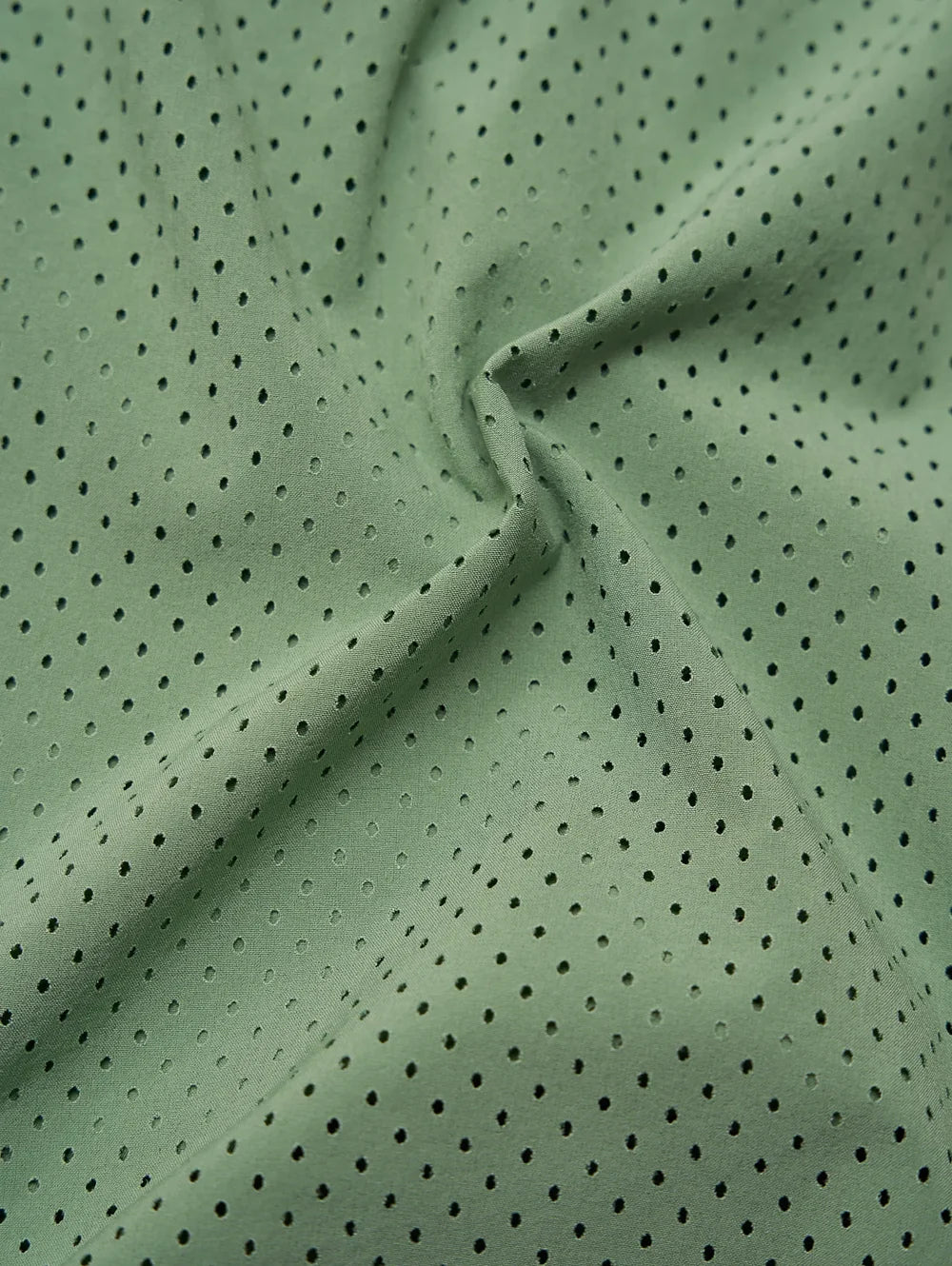The Alcove Greens 5.5" (Blocked Ultimate Training Short) - Image 3 - Chubbies Shorts