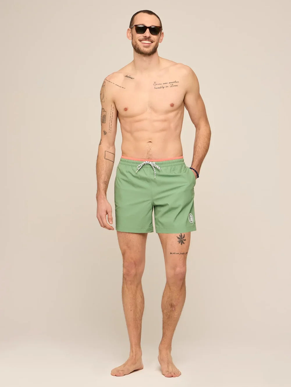 The Alcove Greens 5.5" (Classic Swim Trunk w/ SP WB) - Image 4 - Chubbies Shorts