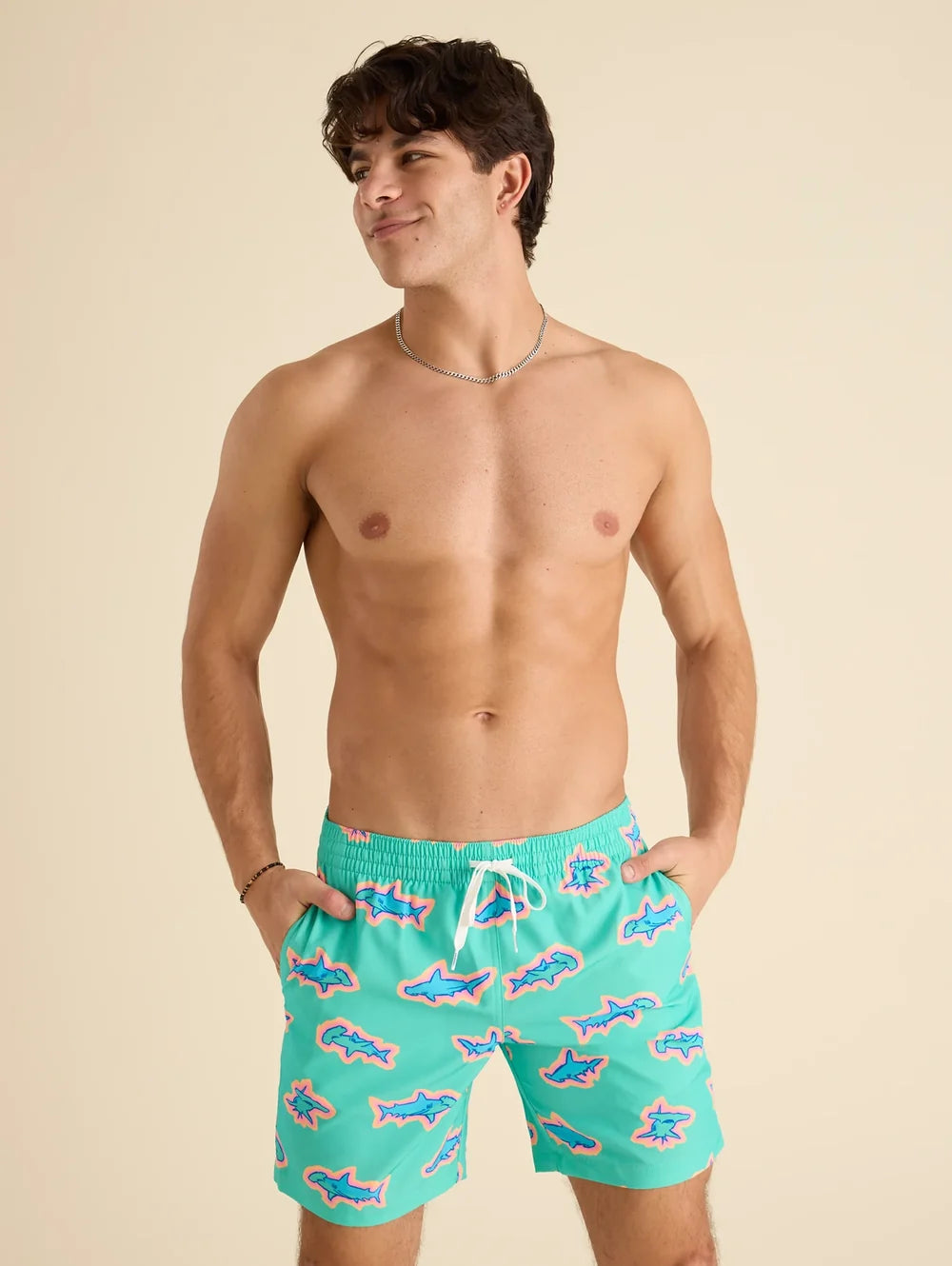 The Apex Swimmers 7" (Lined Classic Swim Trunk) - Image 4 - Chubbies Shorts