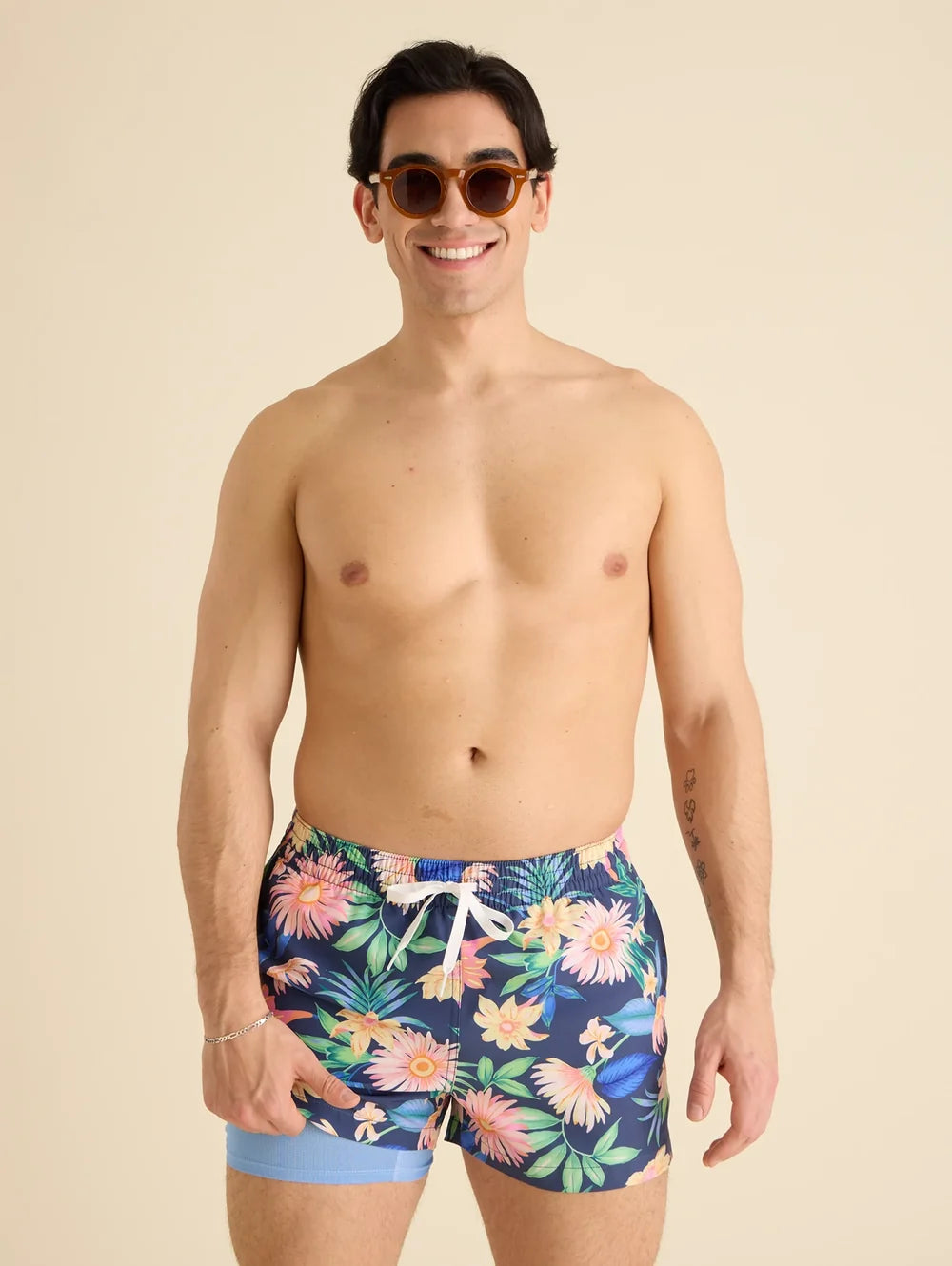 The Big Bloomers 4" (Classic Lined Swim Trunk) - Image 1 - Chubbies Shorts