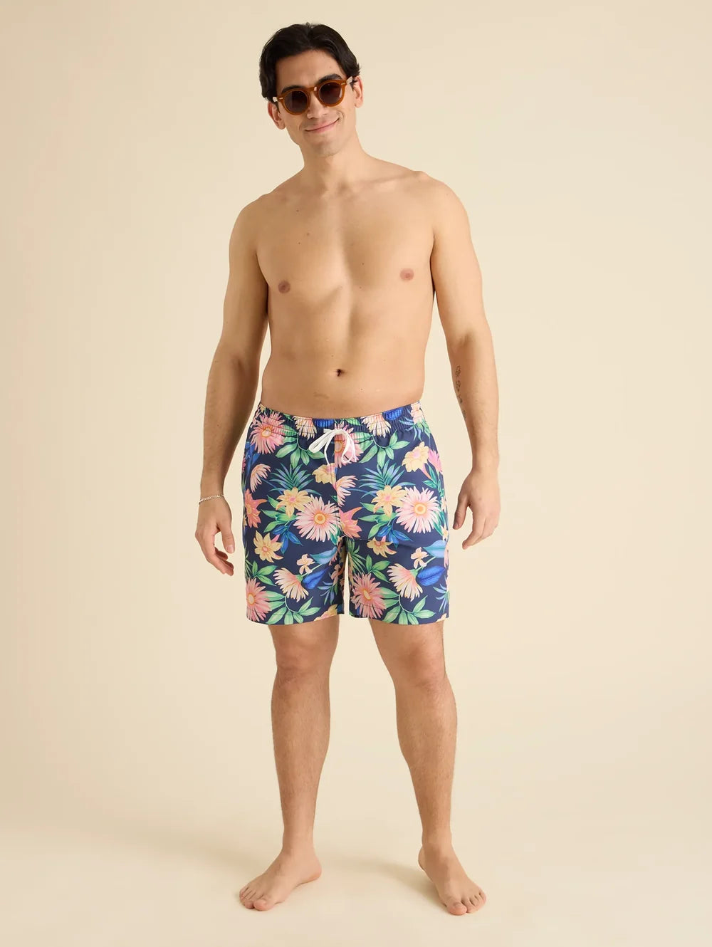 The Big Bloomers 7" (Classic Lined Swim Trunk) - Image 5 - Chubbies Shorts