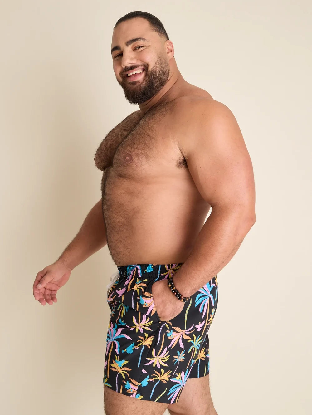 The Black Light Nights 5.5" (Classic Lined Swim Trunk) - Image 3 - Chubbies Shorts