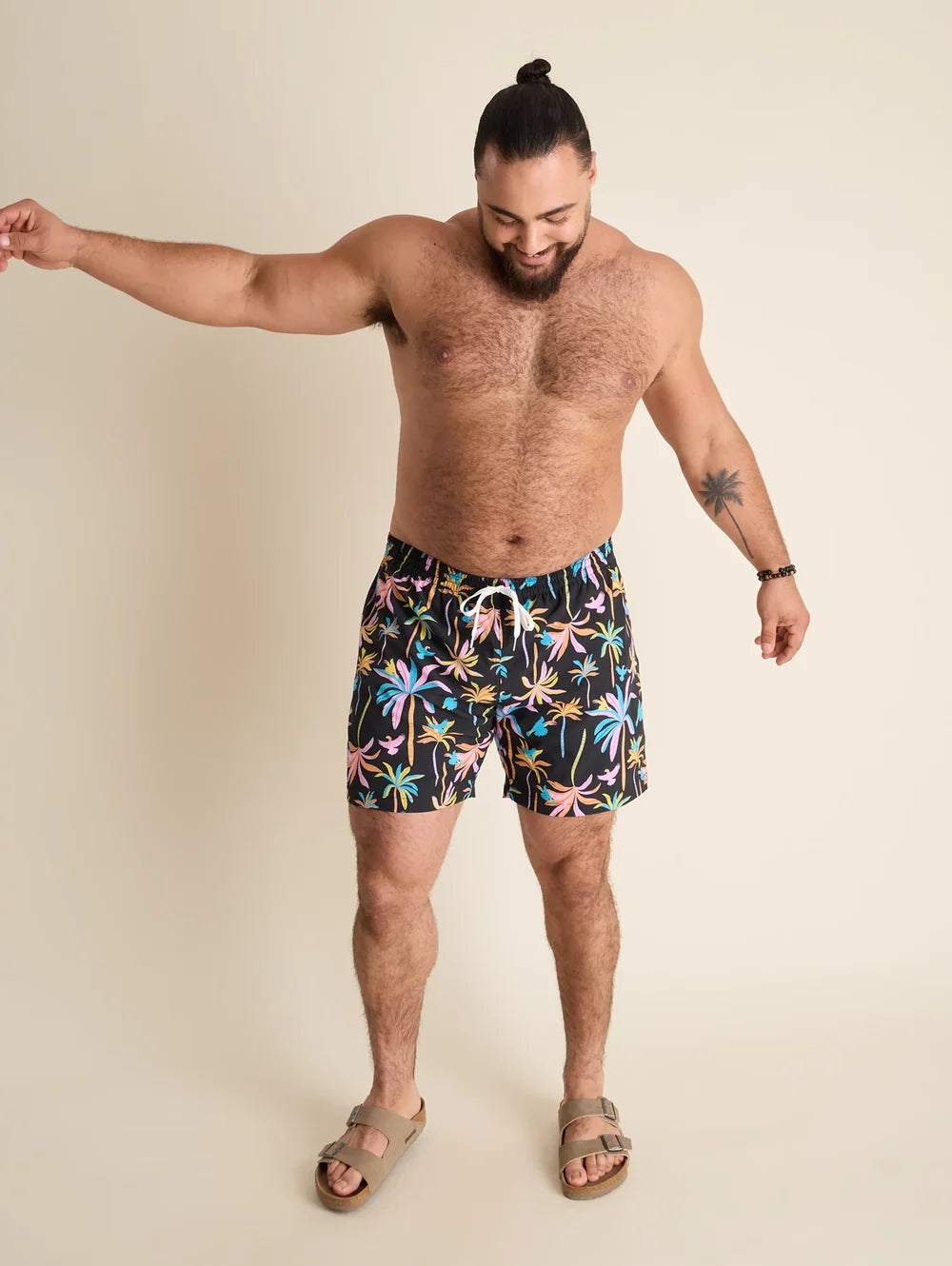 The Black Light Nights 5.5" (Classic Lined Swim Trunk) - Image 6 - Chubbies Shorts