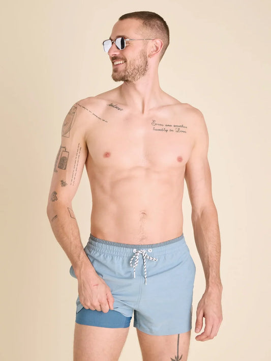 The Blue Horizons 4" (Classic Lined Swim Trunk) - Image 1 - Chubbies Shorts