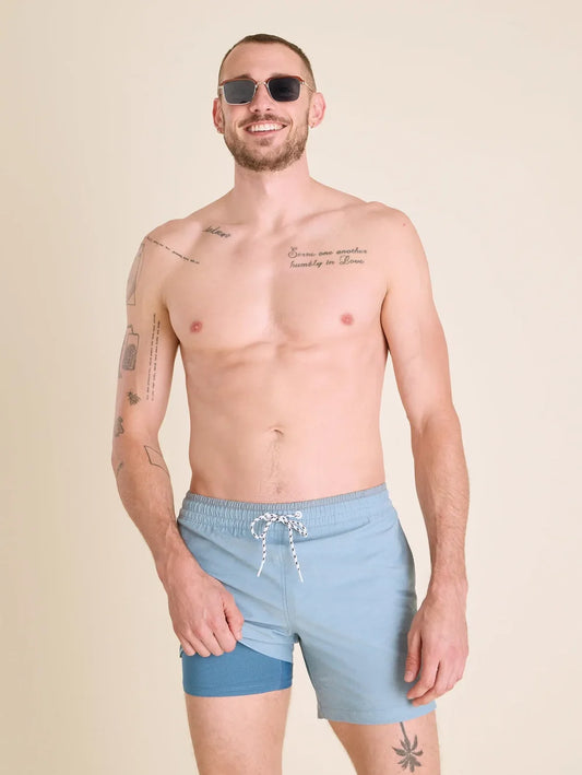 The Blue Horizons 5.5" (Classic Lined Swim Trunk) - Image 1 - Chubbies Shorts