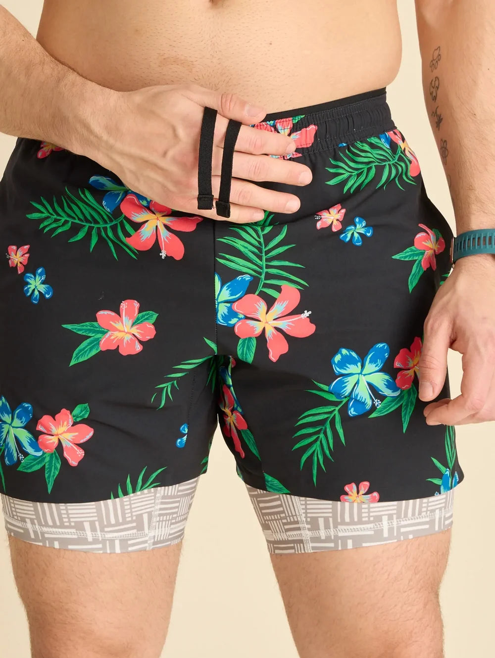 The Electric Flowers 5.5" (Ultimate Training Short) - Image 4 - Chubbies Shorts