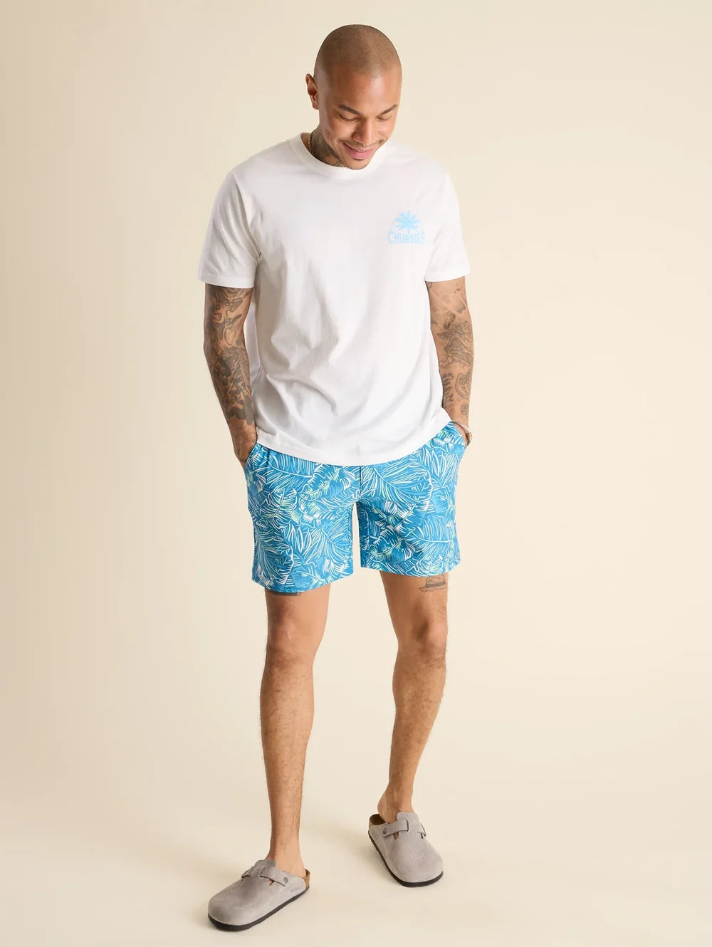 The Going in the Duffle (Non Pocket Graphic T-Shirt) - Pure White - Image 5 - Chubbies Shorts