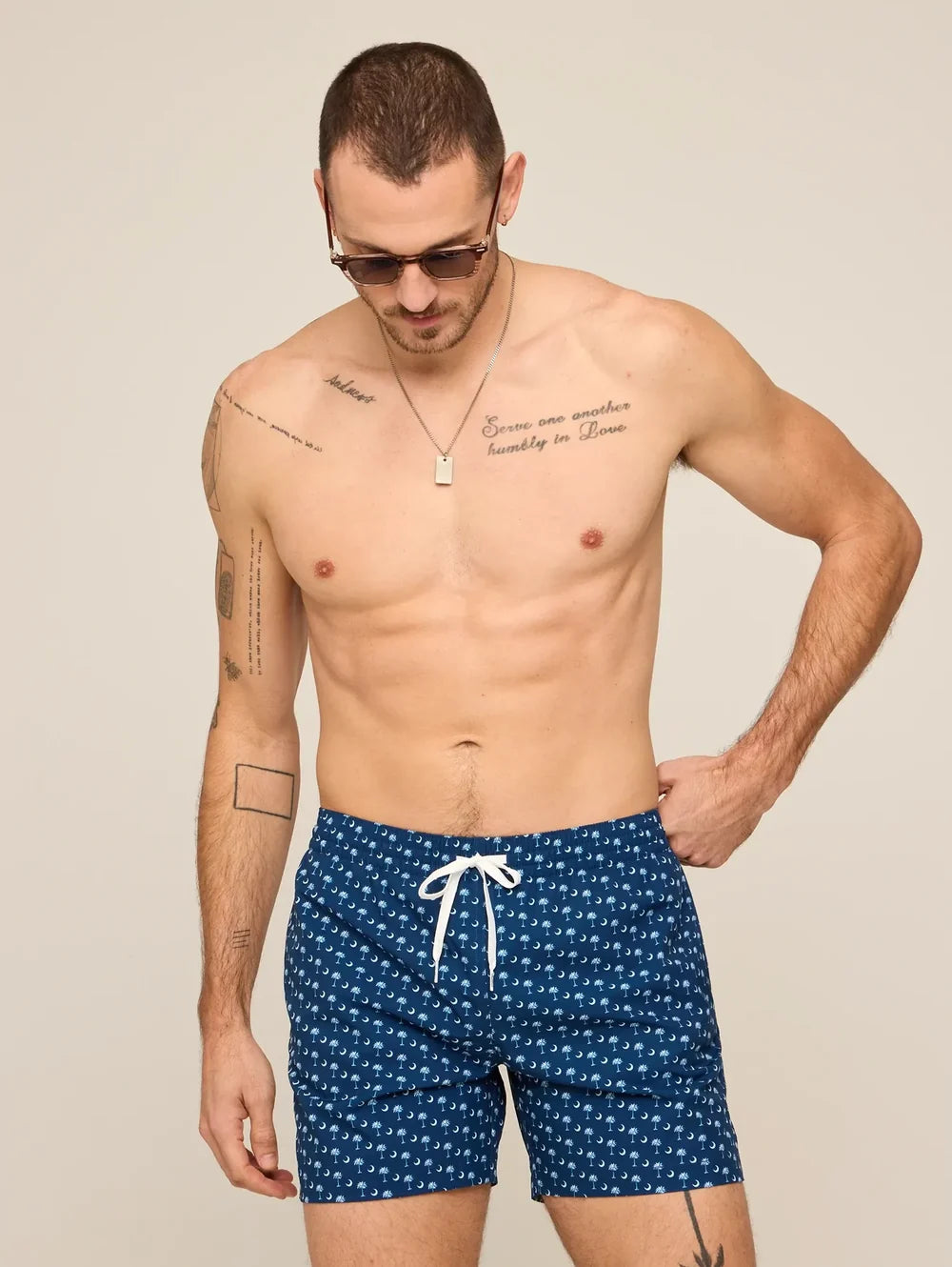 The Goodnight Palmetto Moons 5.5" (Classic Lined Swim Trunk) - Image 4 - Chubbies Shorts