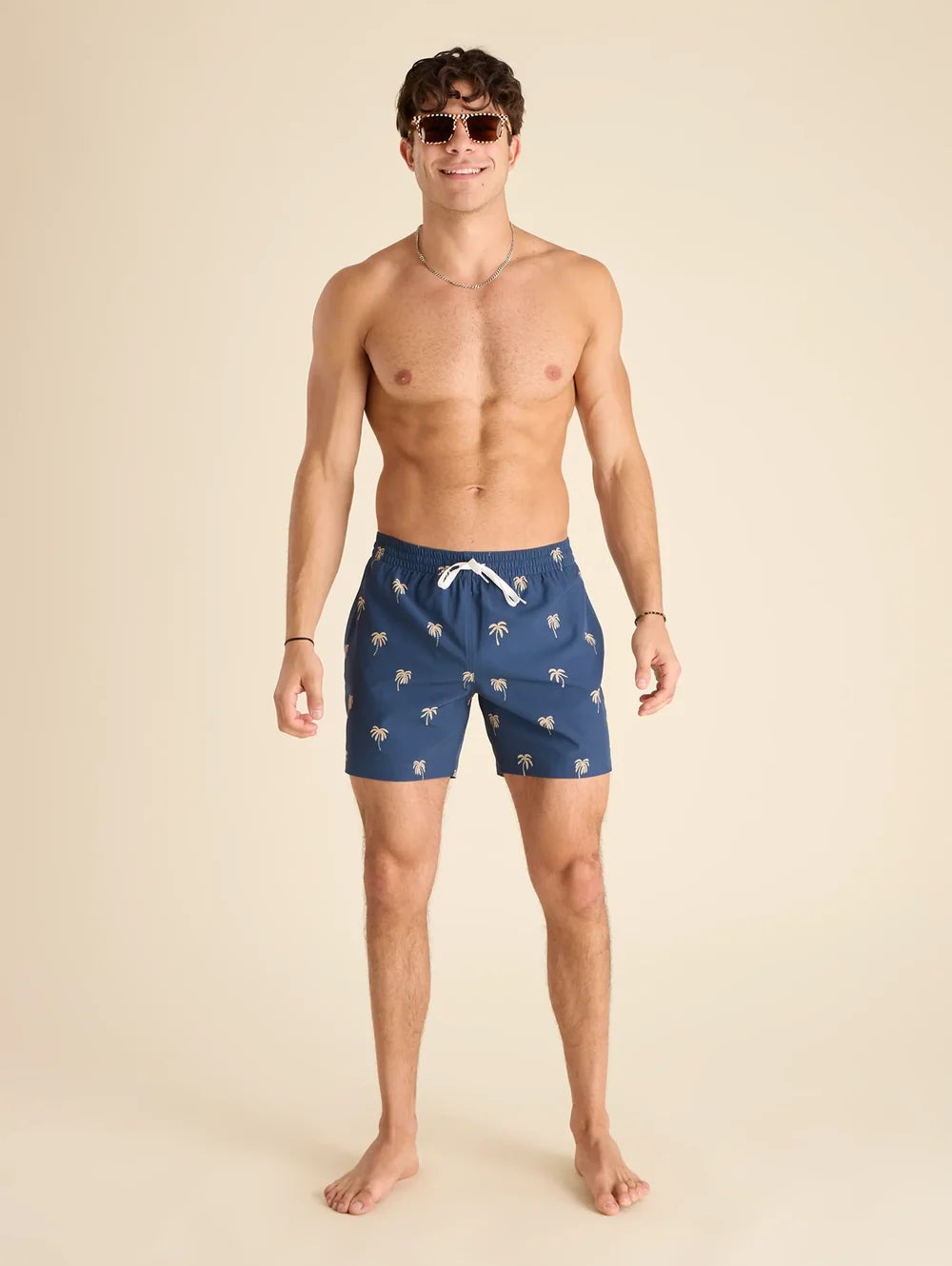 The Midnight Palms 5.5" (Classic Lined Swim Trunk) - Image 5 - Chubbies Shorts