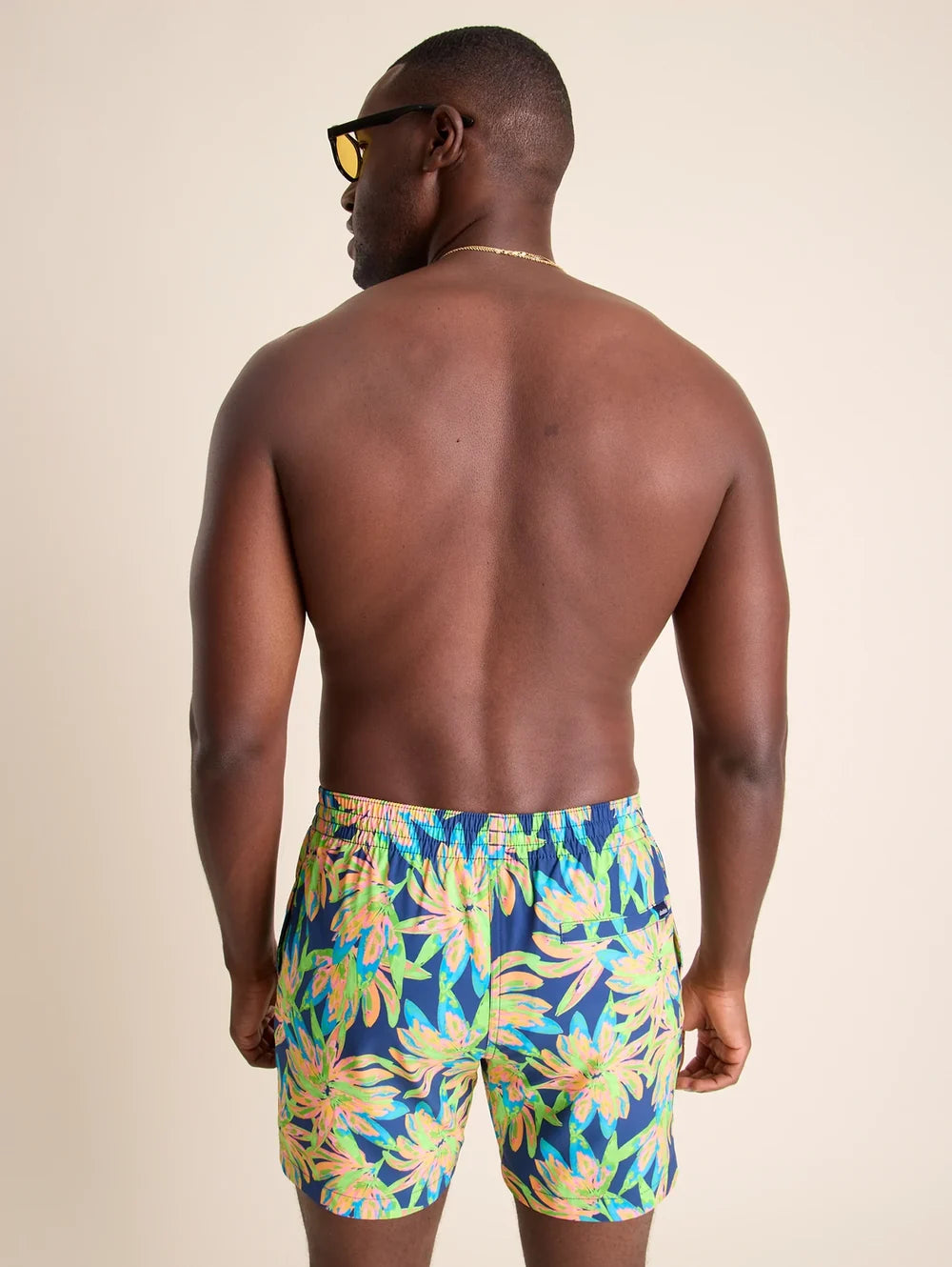 The Ocean Flowers 5.5" (Classic Swim Trunk) - Image 3 - Chubbies Shorts