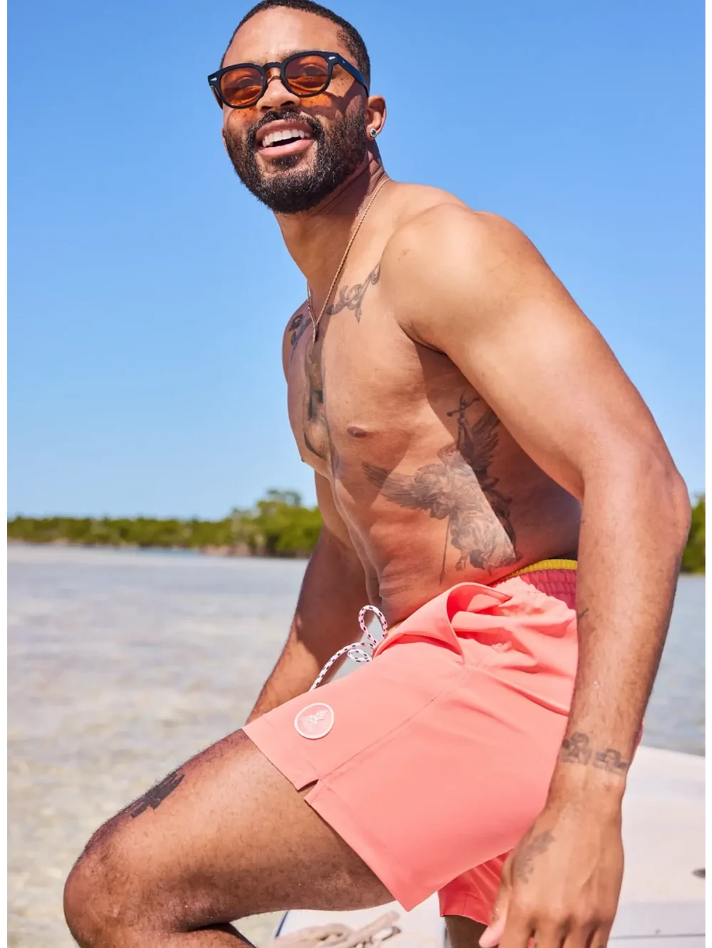 The Peach Perfects 5.5" (Classic Lined Swim Trunk w/ SP WB) - Image 10 - Chubbies Shorts