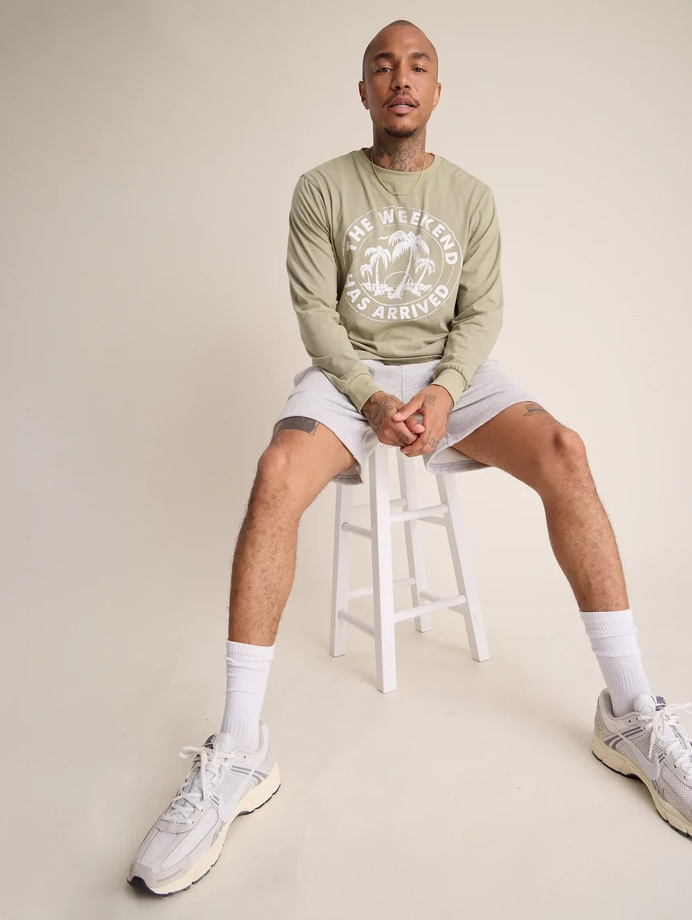 The Relaxer (L/S Non Pocket T-Shirt) - Olive Green - Image 6 - Chubbies Shorts