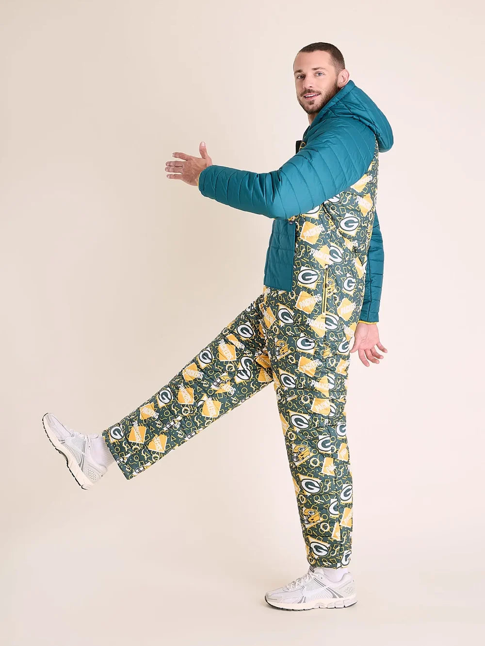 The Packers Game Day Fit (NFL Puffer Chubbsie) - Image 4 - Chubbies Shorts