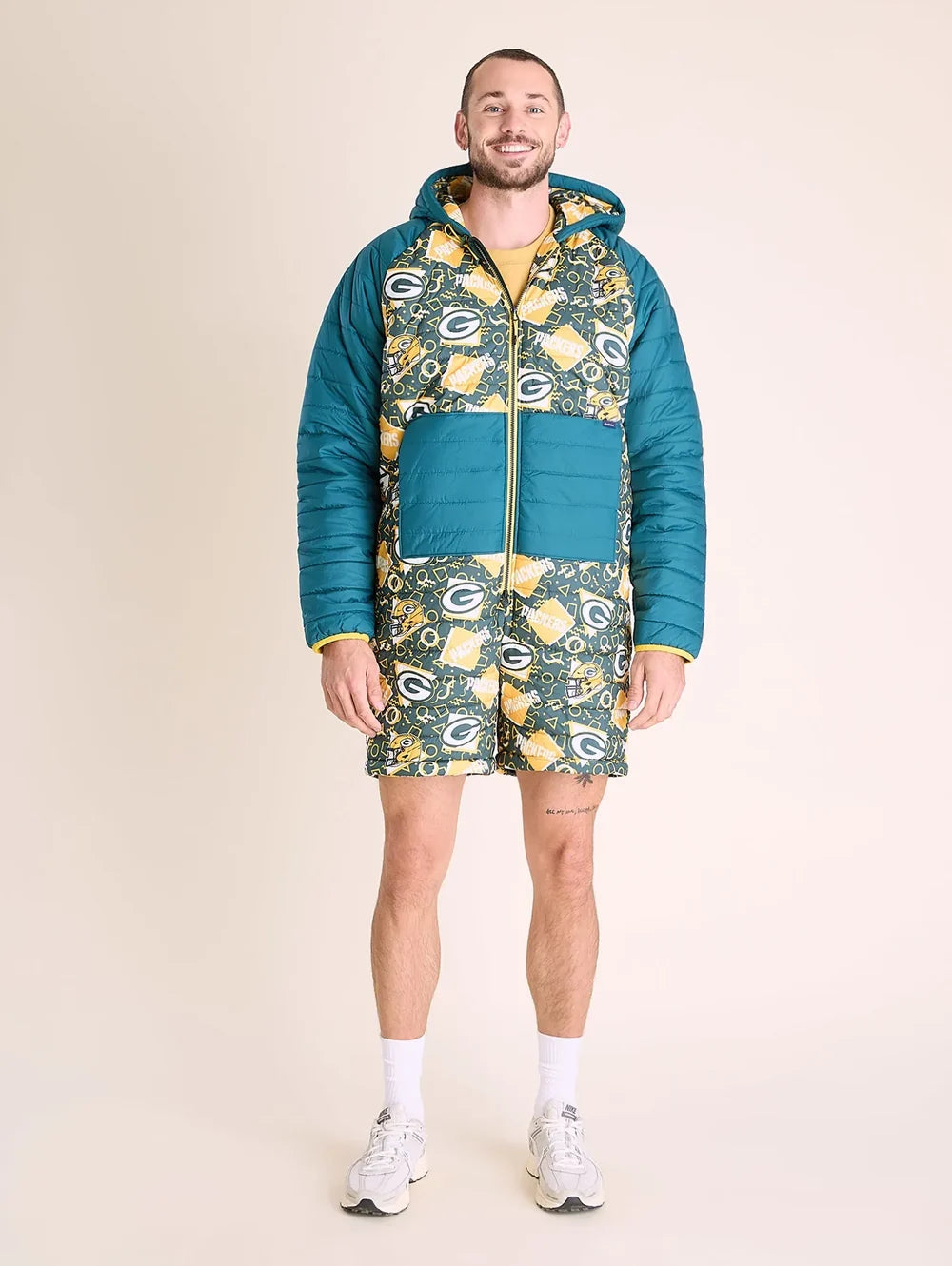 The Packers Game Day Fit (NFL Puffer Chubbsie) - Image 3 - Chubbies Shorts