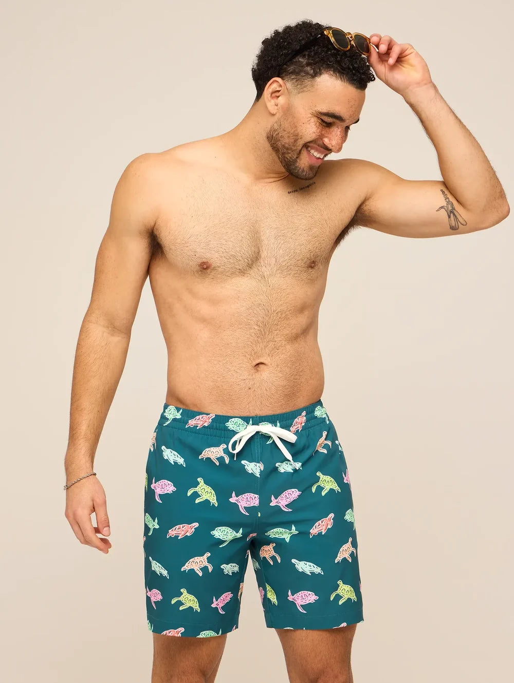 The Turtally Awesomes 7"(Classic Lined Swim Trunk) - Image 4 - Chubbies Shorts