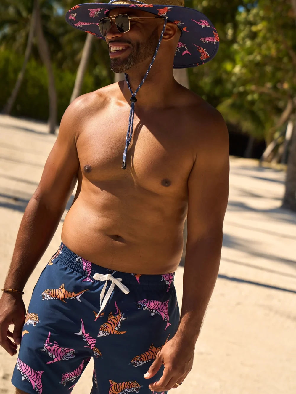 The King of the Seas 5.5" (Classic Swim Trunk) - Image 1 - Chubbies Shorts