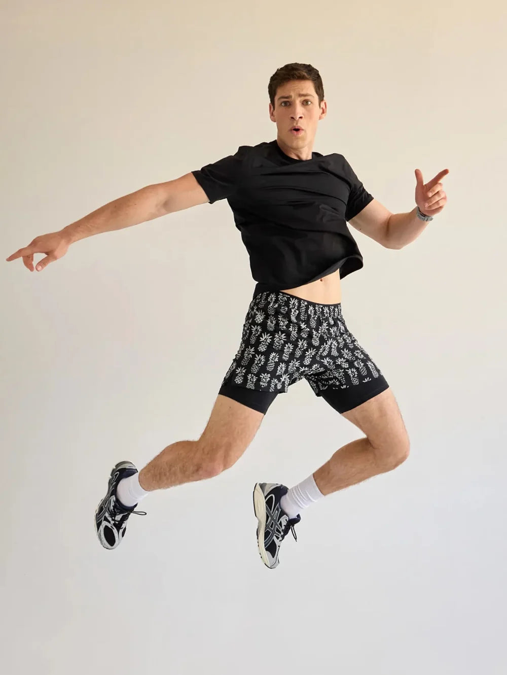 The Sketchapples 5.5" (Ultimate Training Short) - Image 1 - Chubbies Shorts