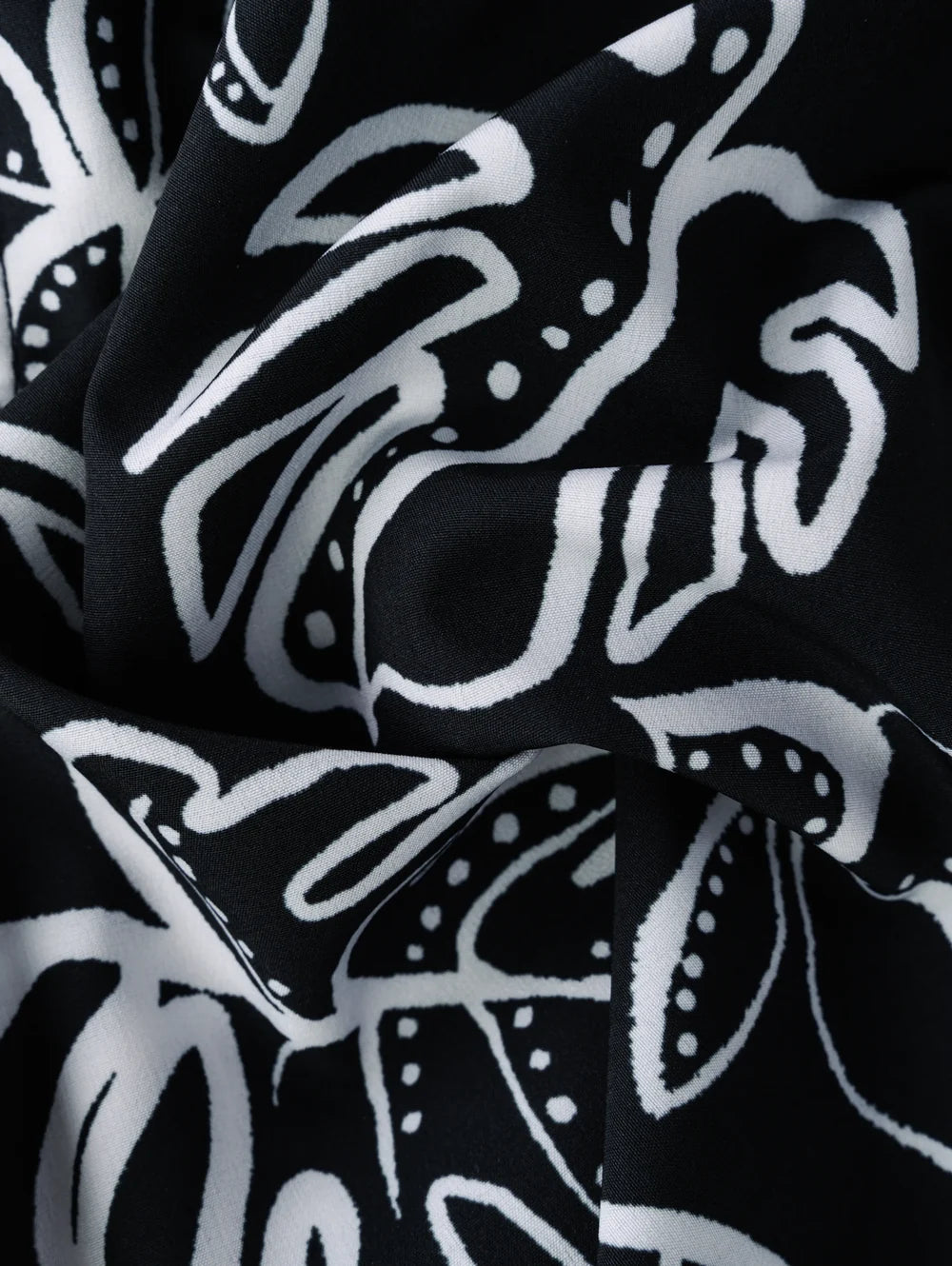 The Briefly in Paradise 7" (Classic Lined Swim Trunk) - Image 3 - Chubbies Shorts