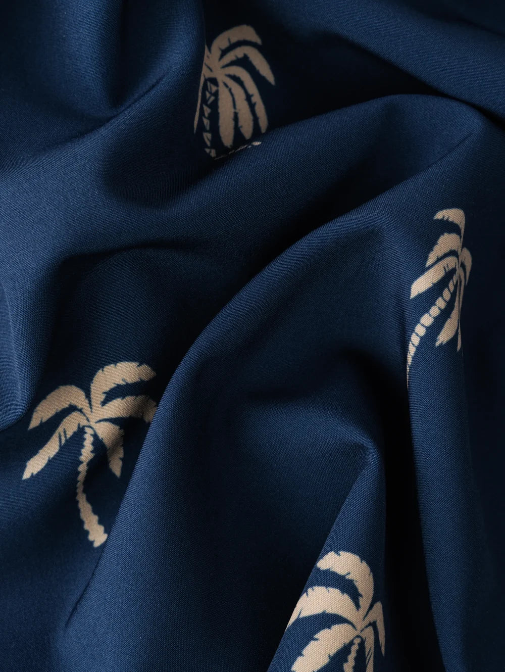 The Midnight Palms 7" (Classic Lined Swim Trunk) - Image 3 - Chubbies Shorts